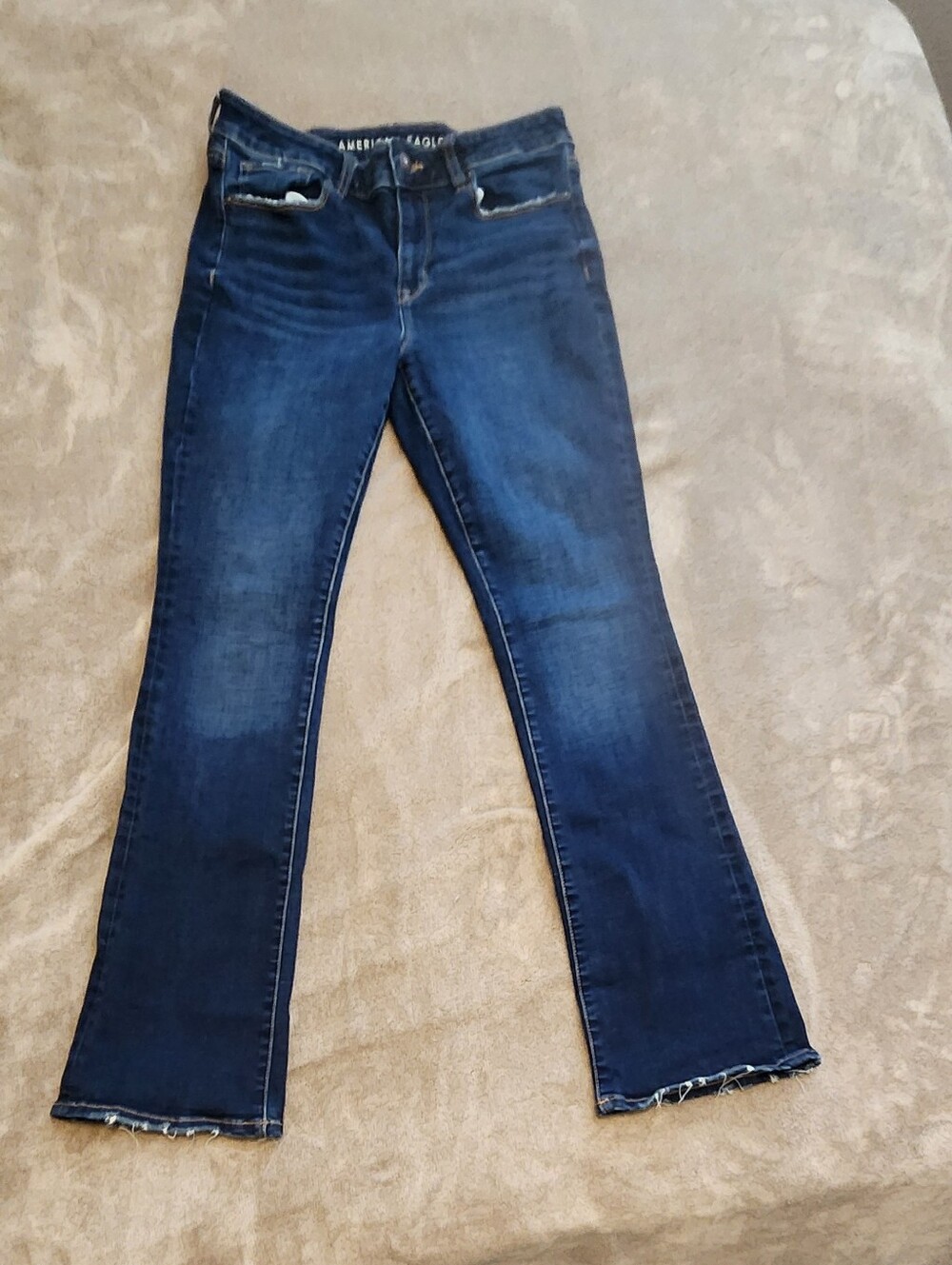 American Eagle High‑Rise Skinny Kick Flare Jeans – Size 8